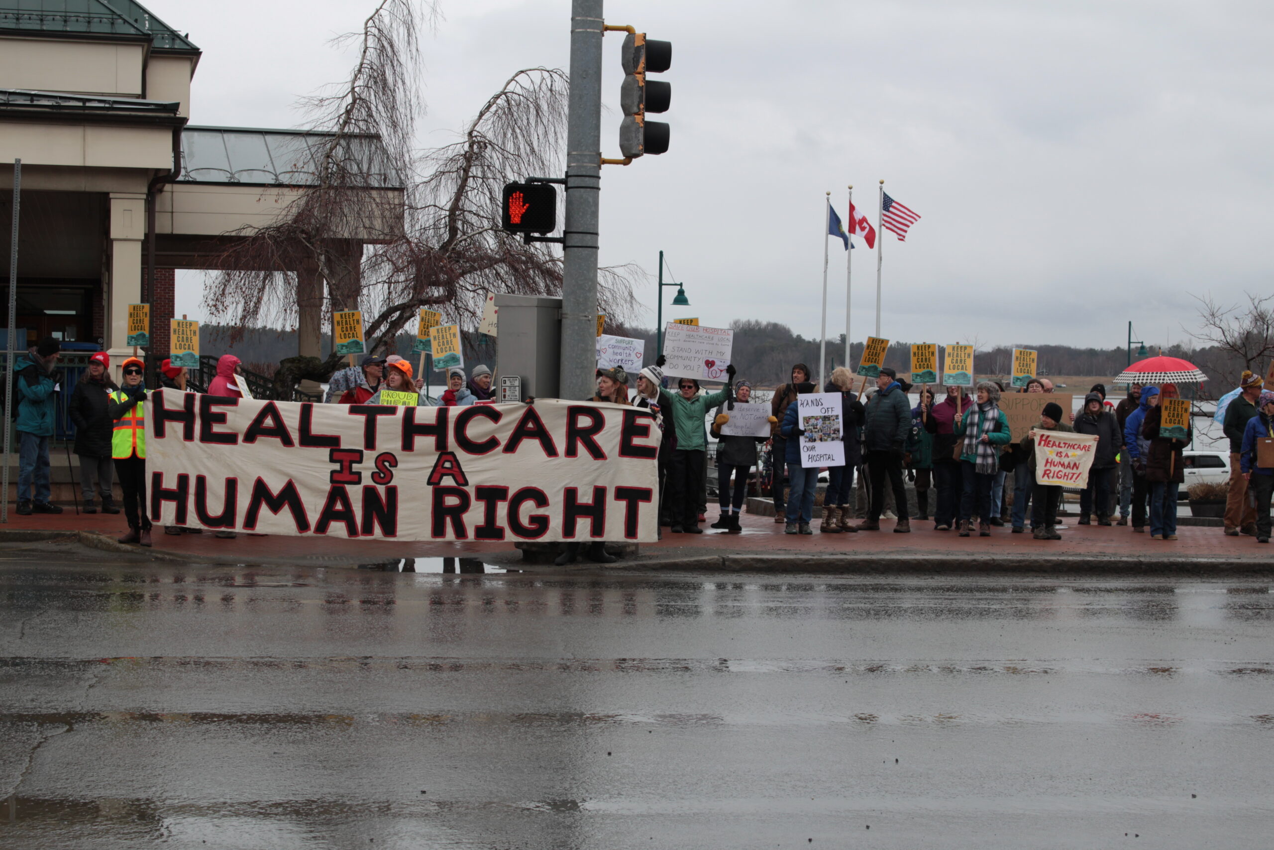 Neighbors rallying in Newport to protect local health care